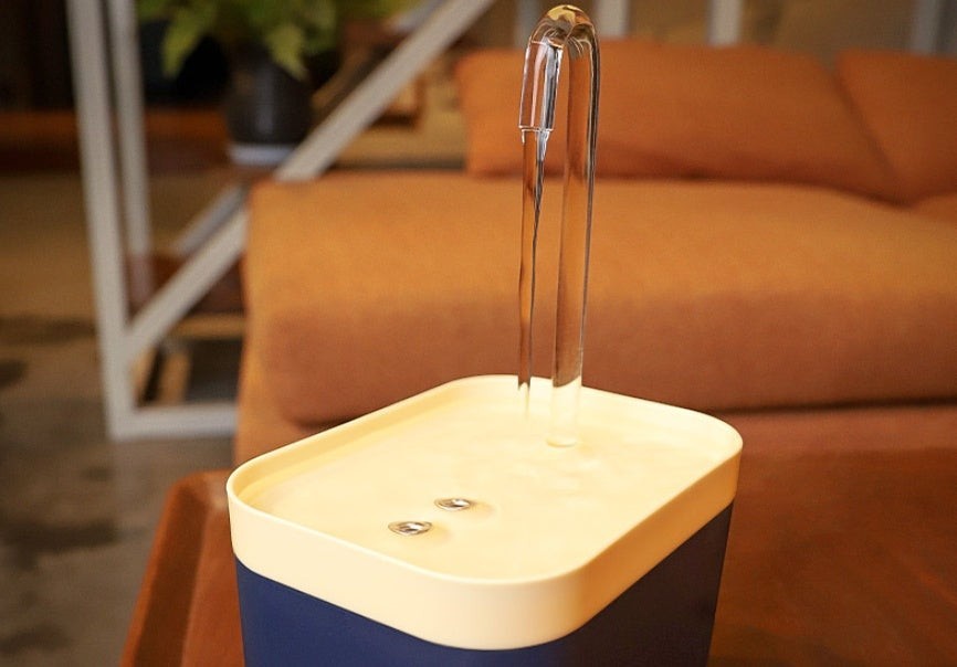 Fontaine à eau filtrante silencieuse pour chat et chien - Pawzen